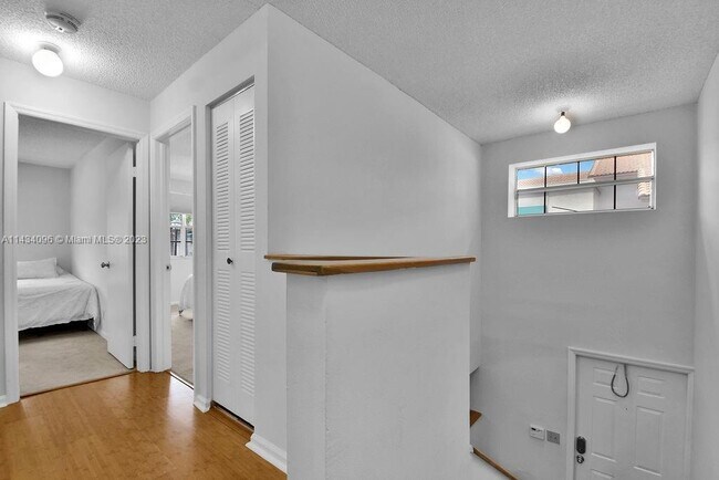 Building Photo - 6650 Via Regina