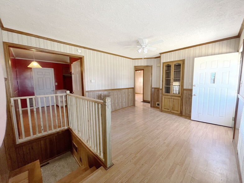 Building Photo - 1345 S Liberty St