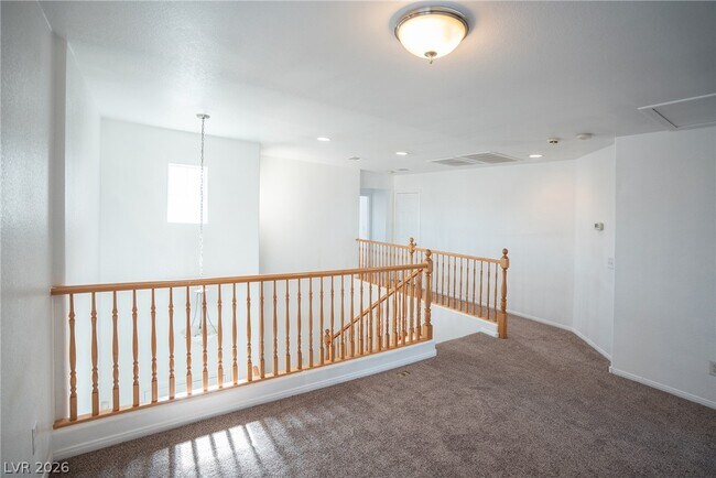 Building Photo - 9068 Bold Venture Ct