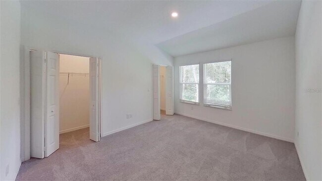 Building Photo - 3008 Via Sienna Cir