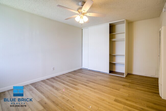 Building Photo - 5452 Corteen Pl