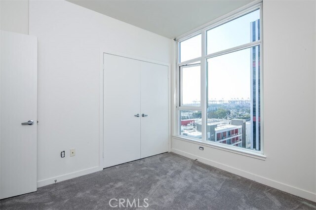 Building Photo - 400 W Ocean Blvd