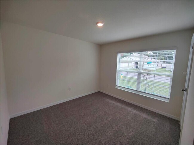 Building Photo - 6939 SE 112th Ln