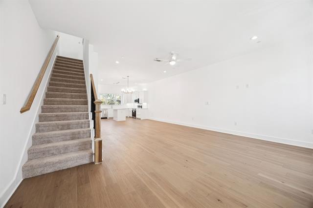 Building Photo - 266 Harris St