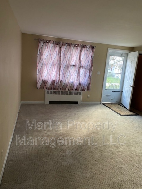 Building Photo - 50 Neillian St