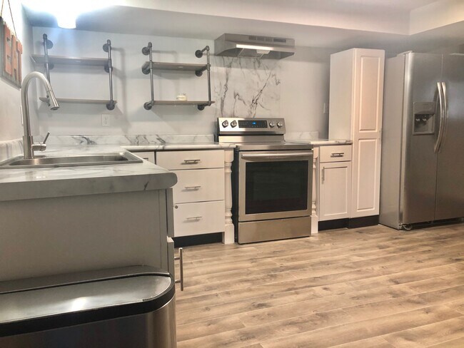 Building Photo - 17120 30th Ave N