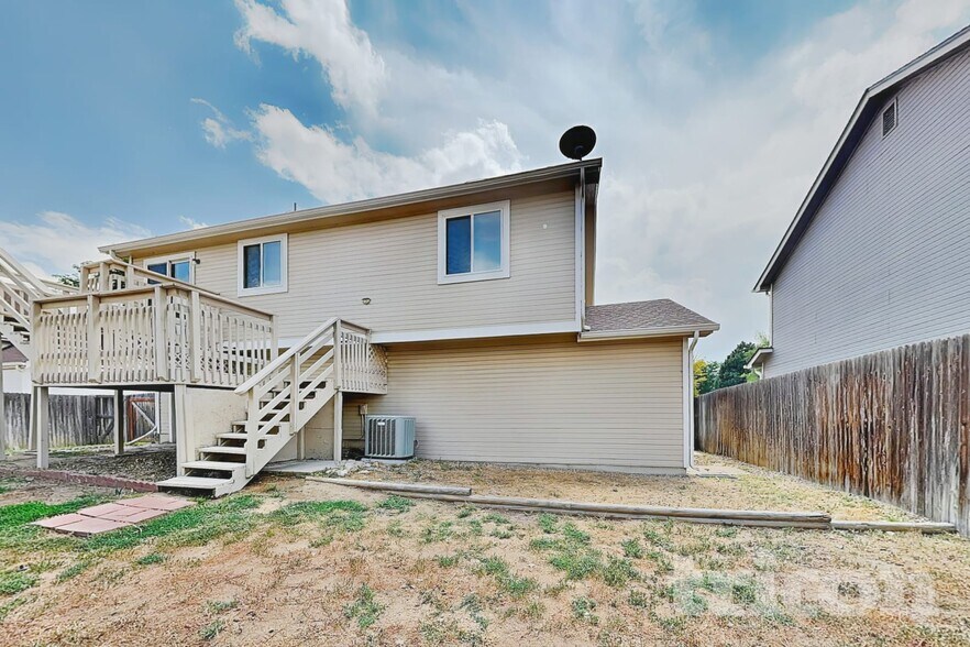 Building Photo - 17163 E Wagontrail Pkwy