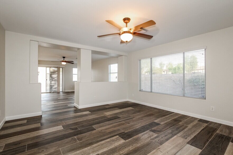 Building Photo - 2902 W Irma Ln