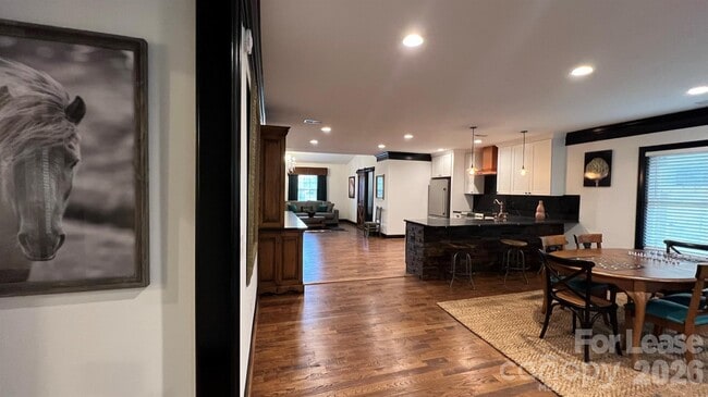 Building Photo - 2301 Remount Rd