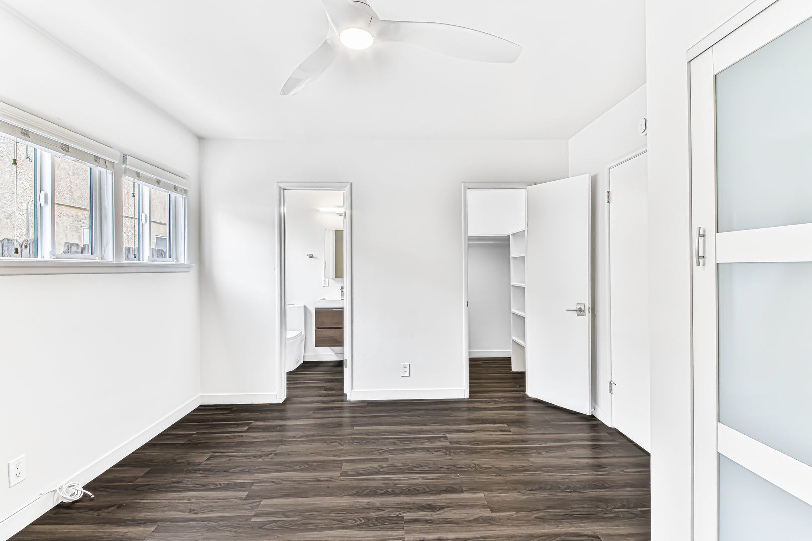 Building Photo - 4308 E 4th St