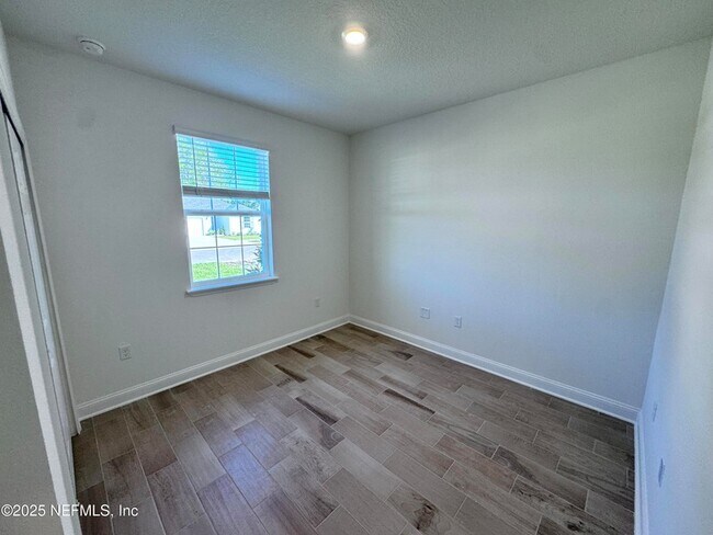 Building Photo - 11156 Spring Meadows Road Unit