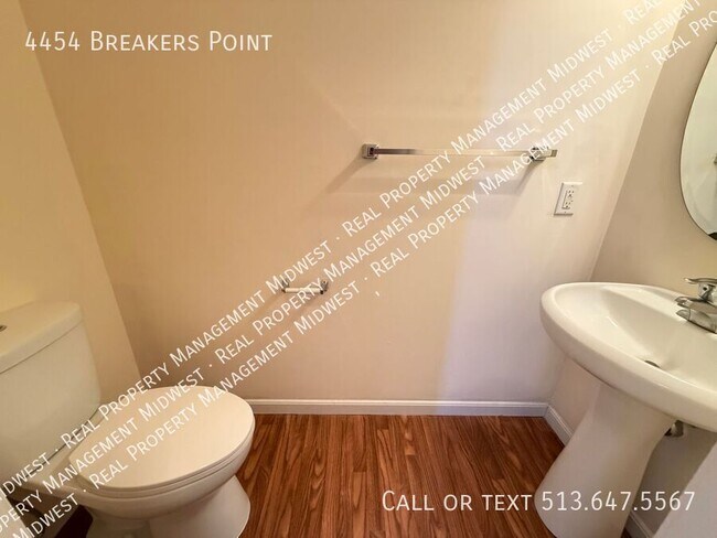 Building Photo - 4454 Breakers Point