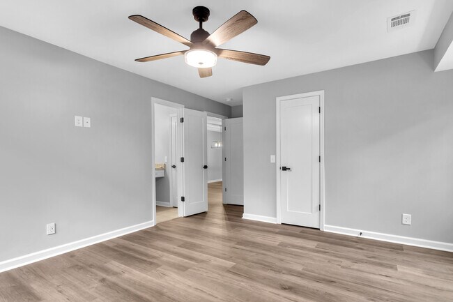 Building Photo - 1006 Canyon Point Cir