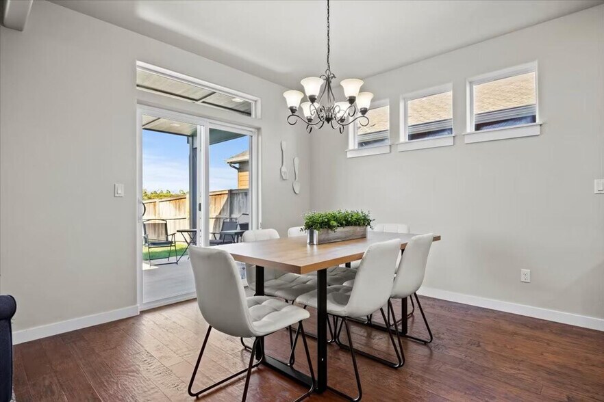 Building Photo - 10130 W Brownstone Dr