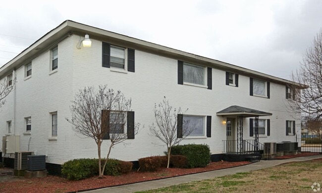 Building Photo - Channin Place 2