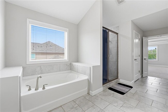 Building Photo - 304 Cochin Dr