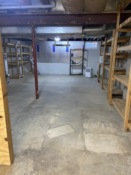 Building Photo - 5662 Running Brook Rd