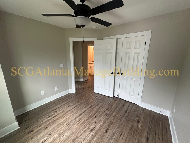Building Photo - 5 Mink Hollow Ct