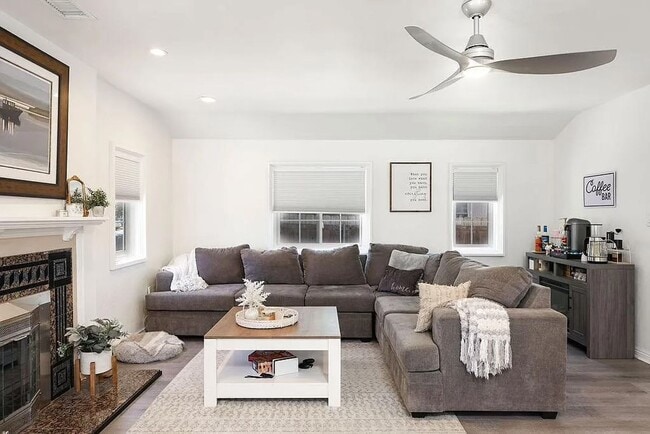 Building Photo - Fletcher Hills/El Cajon 3Br House 1/2 OFF ...