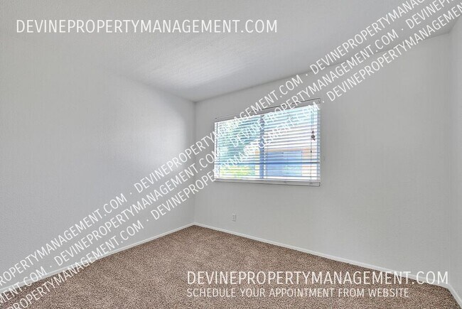 Building Photo - 4970 Brooks St