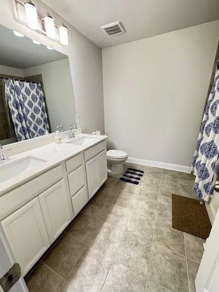 Building Photo - 4287 Bethany Manor Dr