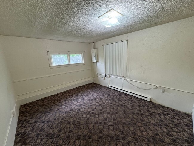 Building Photo - 1520 A St