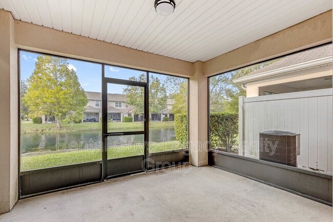 Building Photo - 5868 Pavilion Dr