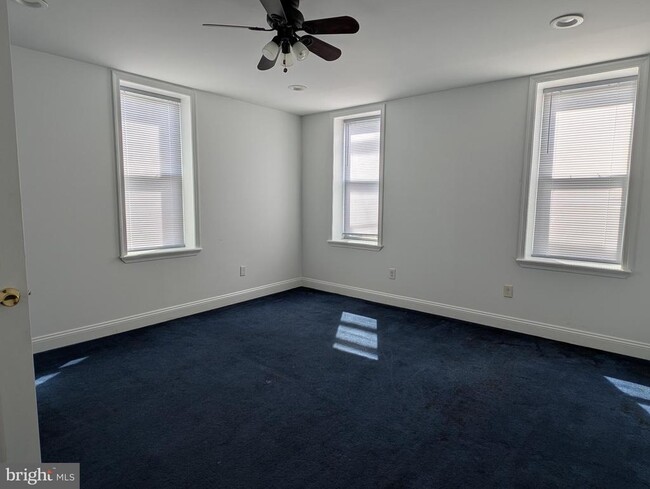 Building Photo - 2532 Coral St