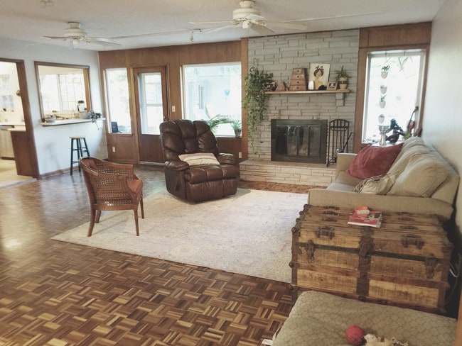 Building Photo - Terrace