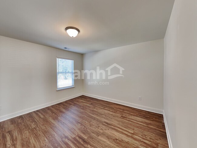 Building Photo - 141 GA-141