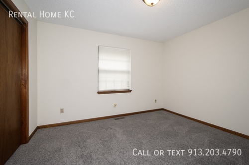 Building Photo - 4813 Woodward-