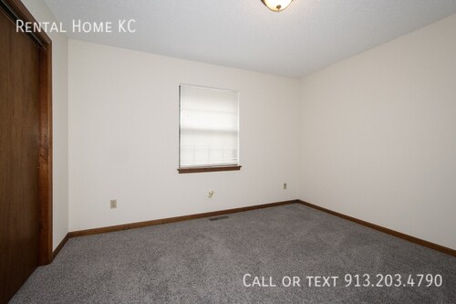 Building Photo - 4813 Woodward-