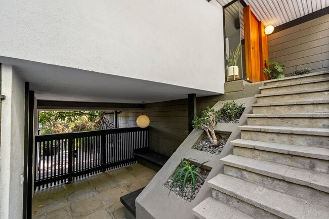 Building Photo - 3 Bed / 3 Bath Private Mid-Century Oasis with Pool, Detached Studio & Canyon Views