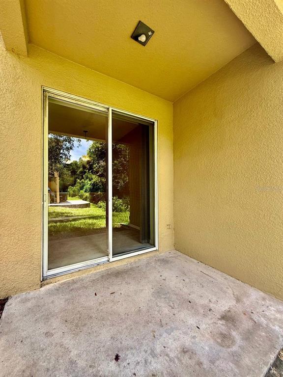 Building Photo - 8173 Stone View Dr