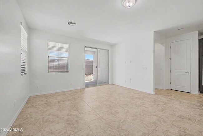 Building Photo - 17239 W Desert Sage Dr