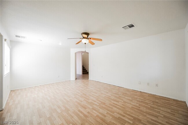 Building Photo - 9996 Alder Springs Ct