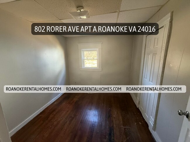 Building Photo - 802 Rorer Ave SW