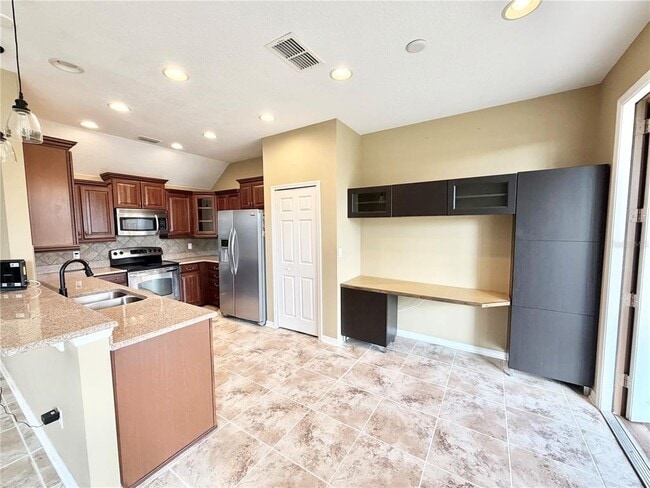 Building Photo - 8409 Chamberlain Pl