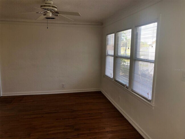 Building Photo - 3511 21st St N