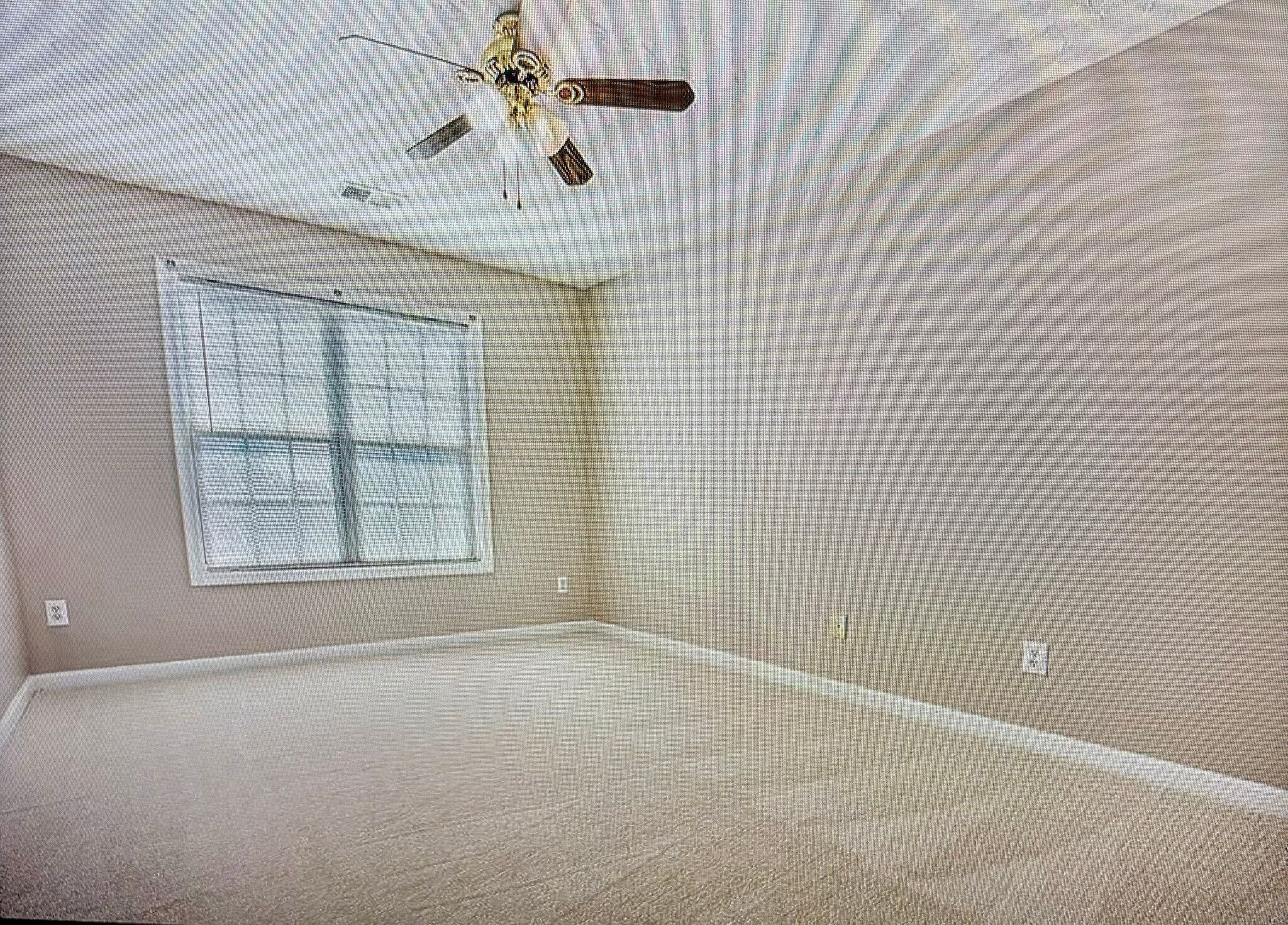 Master bedroom - 2404 Caneridge Pt SW