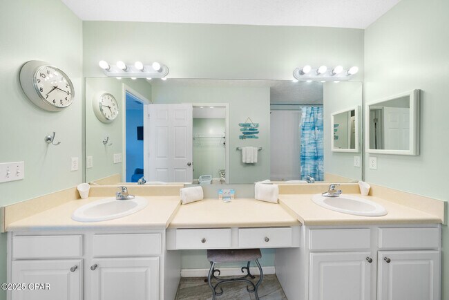 Building Photo - 11810 Cabana Ct