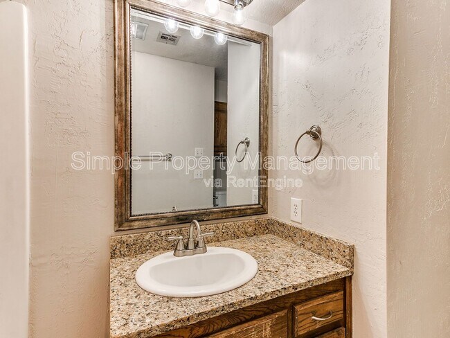 Building Photo - 3716 Summer Cloud Dr