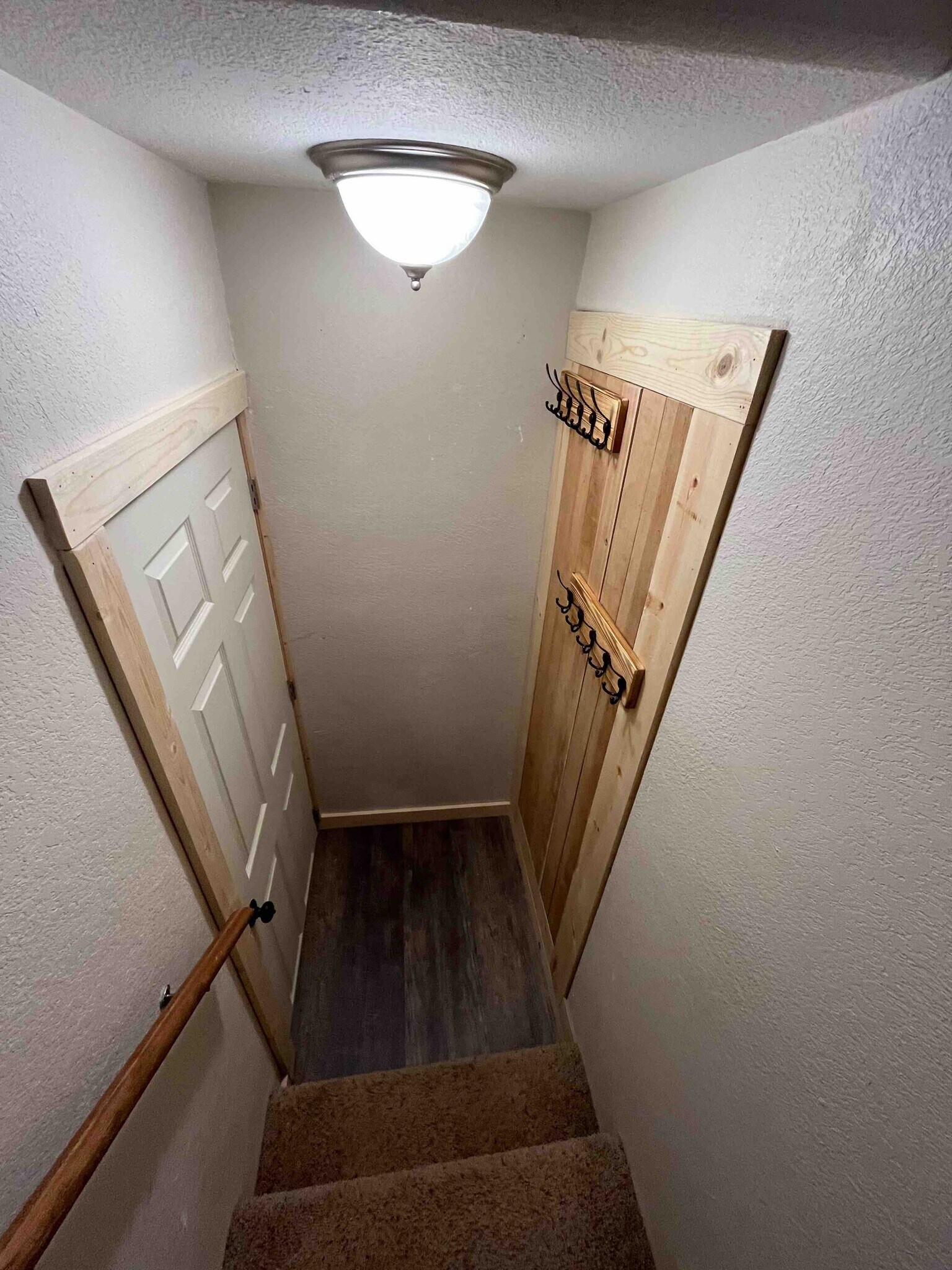 Building Photo - 511 N Aspen St