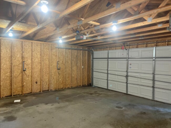 Building Photo - 4344 Terrace Dr