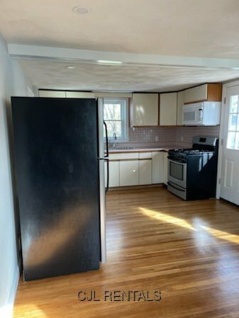 Building Photo - 21 Woburn St