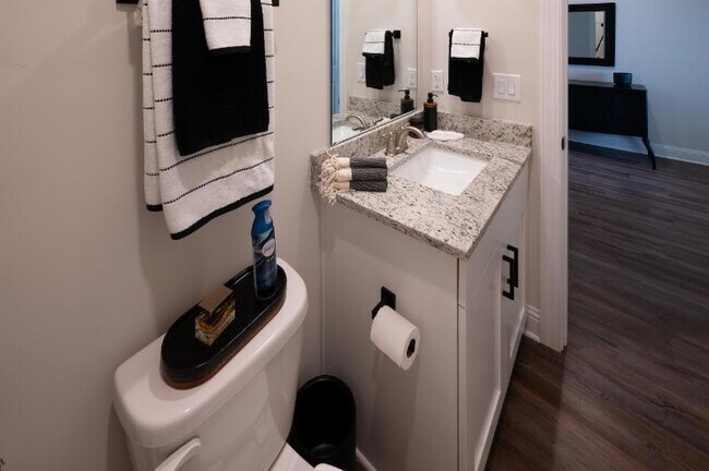 Building Photo - 108 Blue Hydrangea Wy