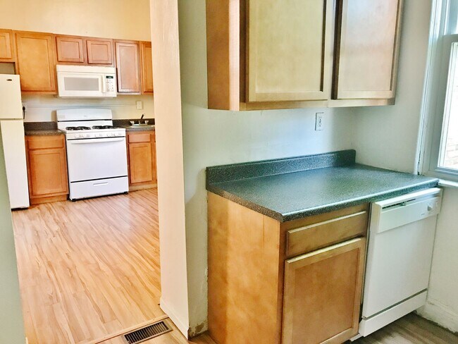 Building Photo - Friendship - Apartments For Rent In Pittsburgh