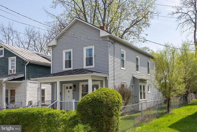 Building Photo - 31 W Southwerk St