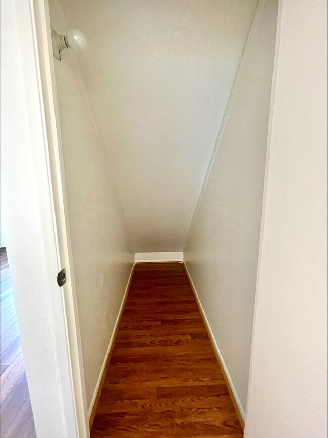 Building Photo - Townhouse Rental - 2 Bedroom, 1.5 Bathroom, 1 Parking in Waiau Gardens Kai!