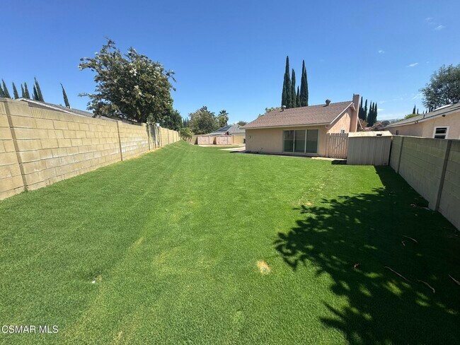 Building Photo - 2687 Danton Pl